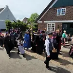 فندق Det Bla Gaestehus