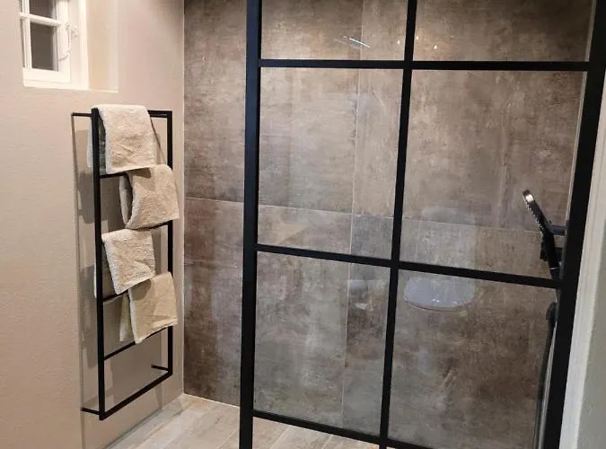 Det Bla Gaestehus Hotel *